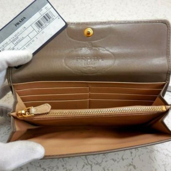 Prada Dark Taupe Or 'argilla' 'city Calf' Line - Picture 8 of 8